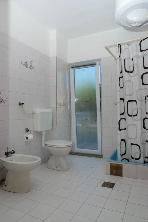 Apartmani Ljiljana – fotografija 2