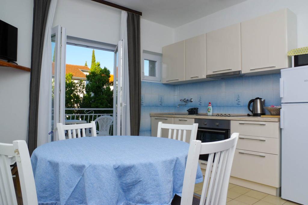 Apartmani Ljiljana – fotografija 3
