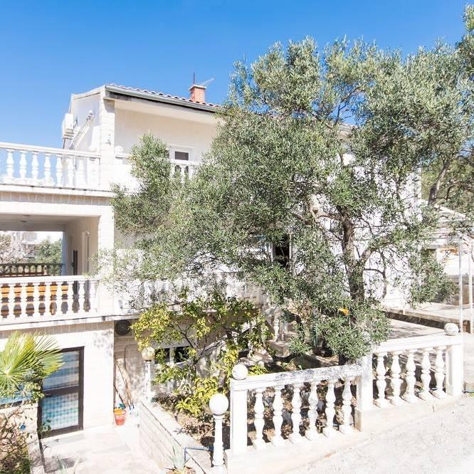 Apartmani Agava Lux – fotografija 1