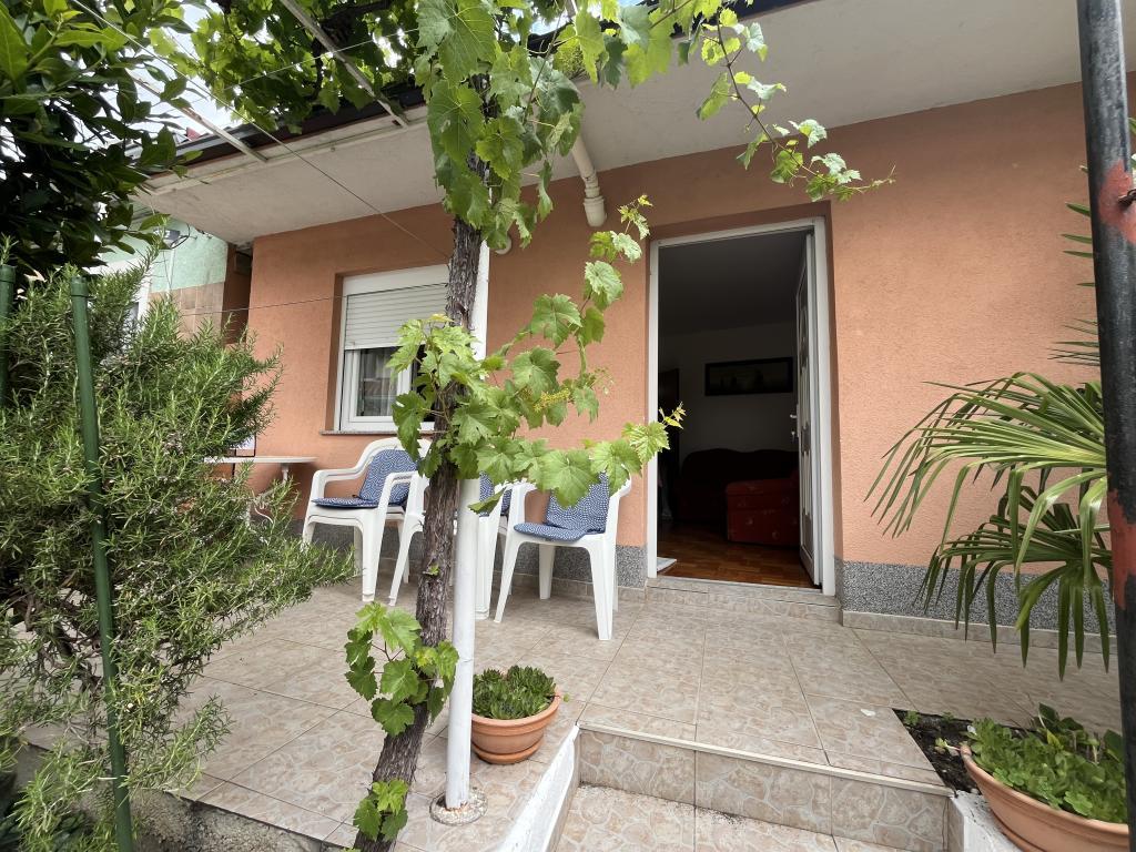 Apartmani Beli – fotografija 1