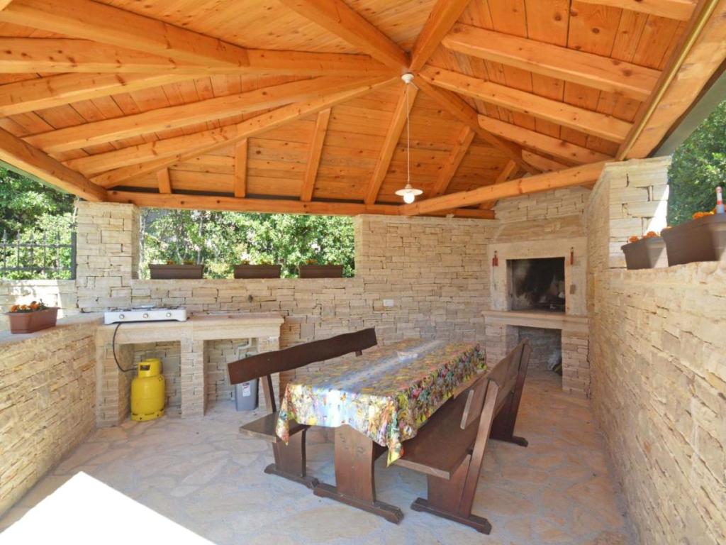 Apartmani Elia – fotografija 6