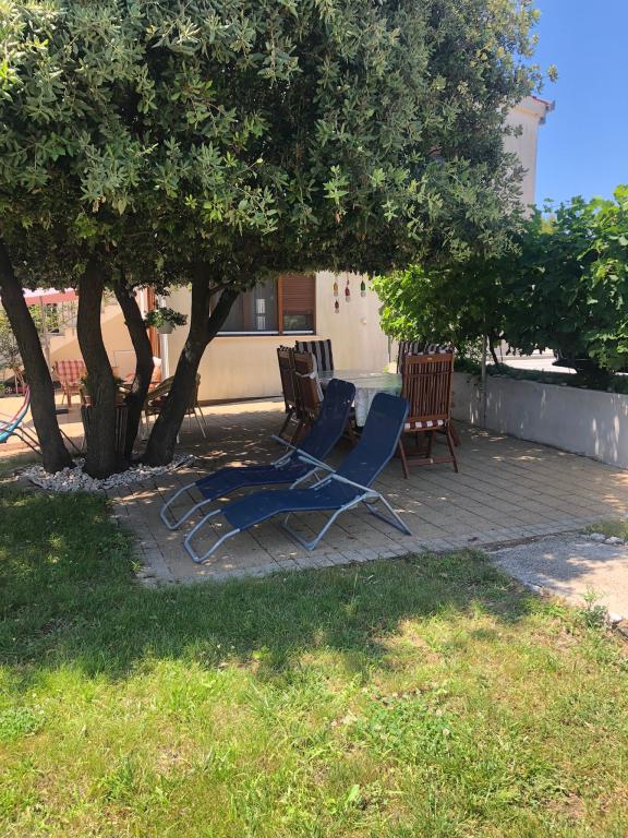Apartmani Villa Flora – fotografija 2