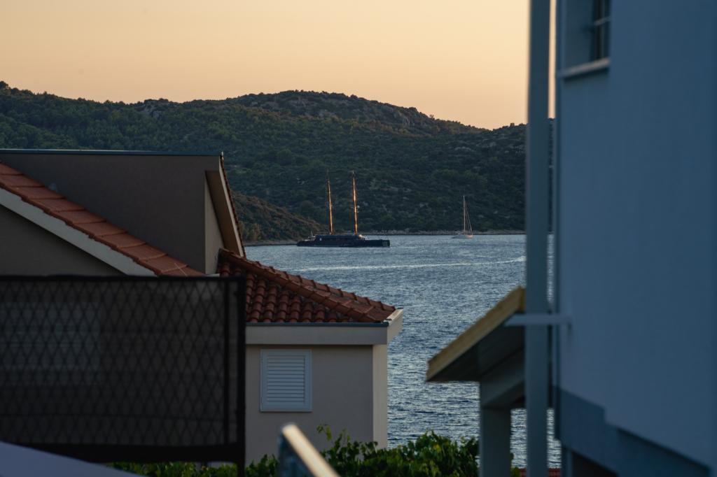 Apartmani Neli – fotografija 2