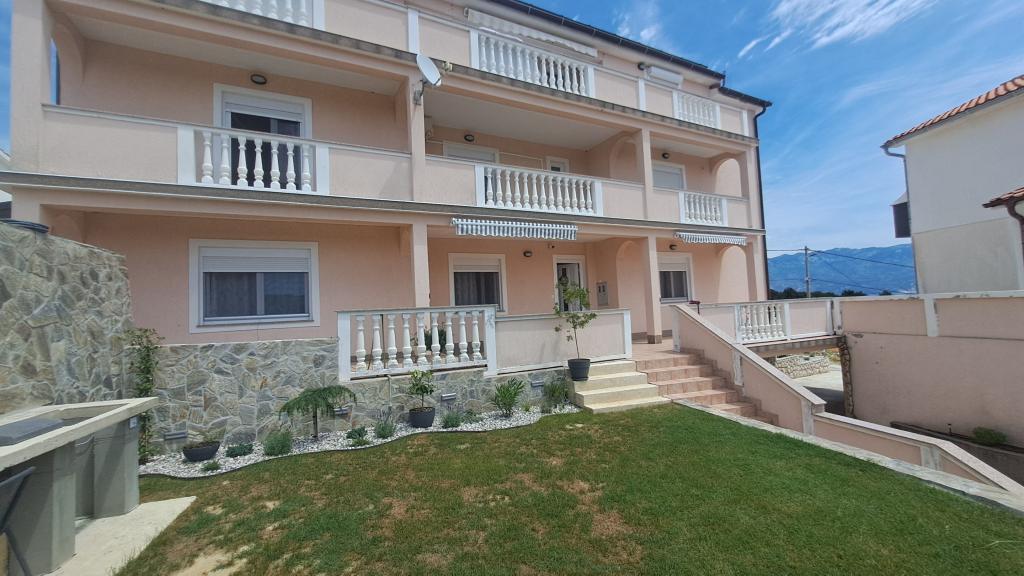 Apartmani Azik – fotografija 3