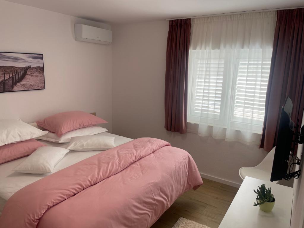 Apartmani City Center 4 & 6 – fotografija 3
