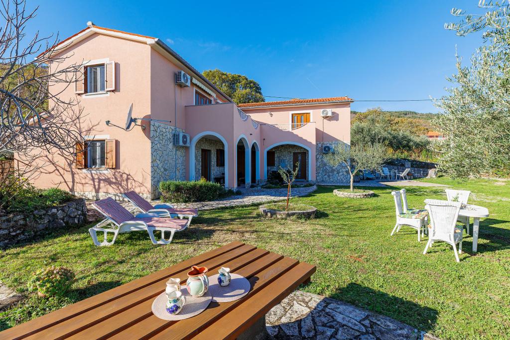 Apartmani Teo – fotografija 4