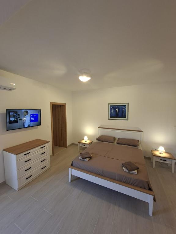 Apartmani Ena – fotografija 4