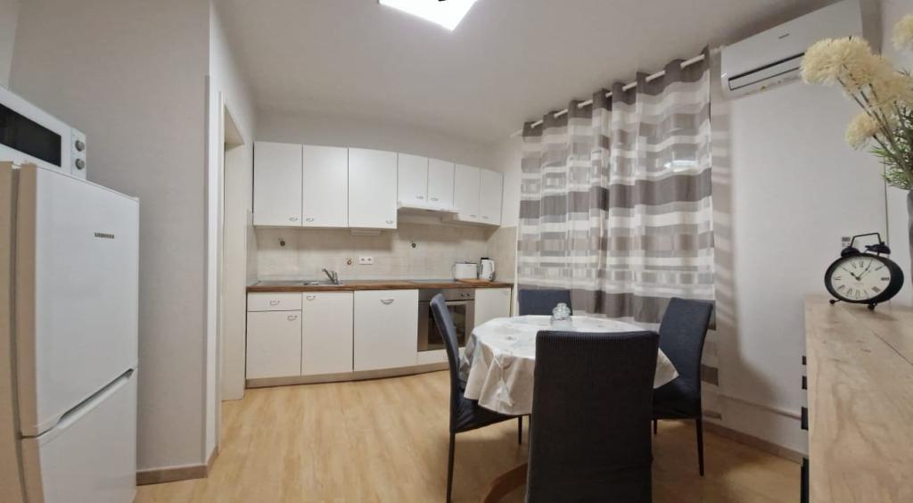 Apartman Bella Home Studio – fotografija 4