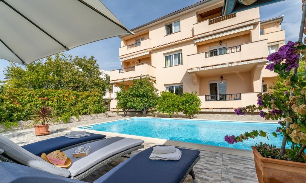 Apartmani Jurić – fotografija 1