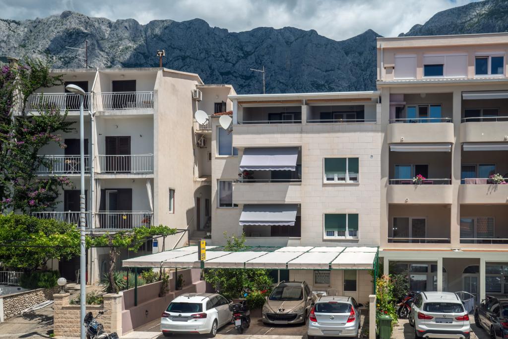 Apartmani Karmen – fotografija 1