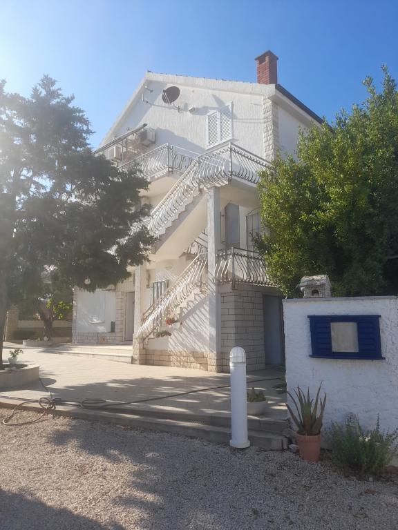 Apartmani Veronika – fotografija 3