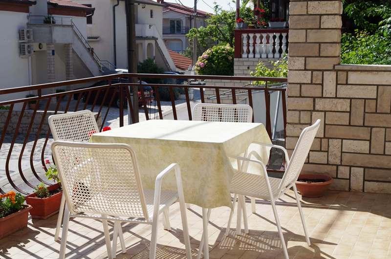 Apartmani Anica i Toni – fotografija 5