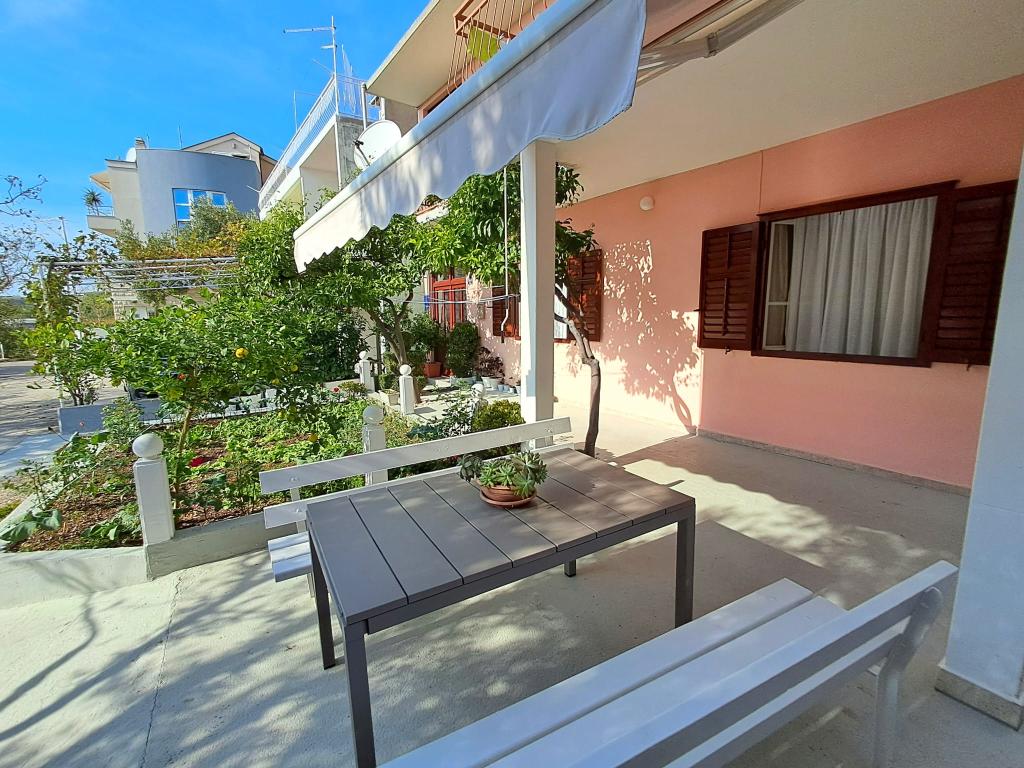 Sobe & Apartmani Olive – fotografija 4