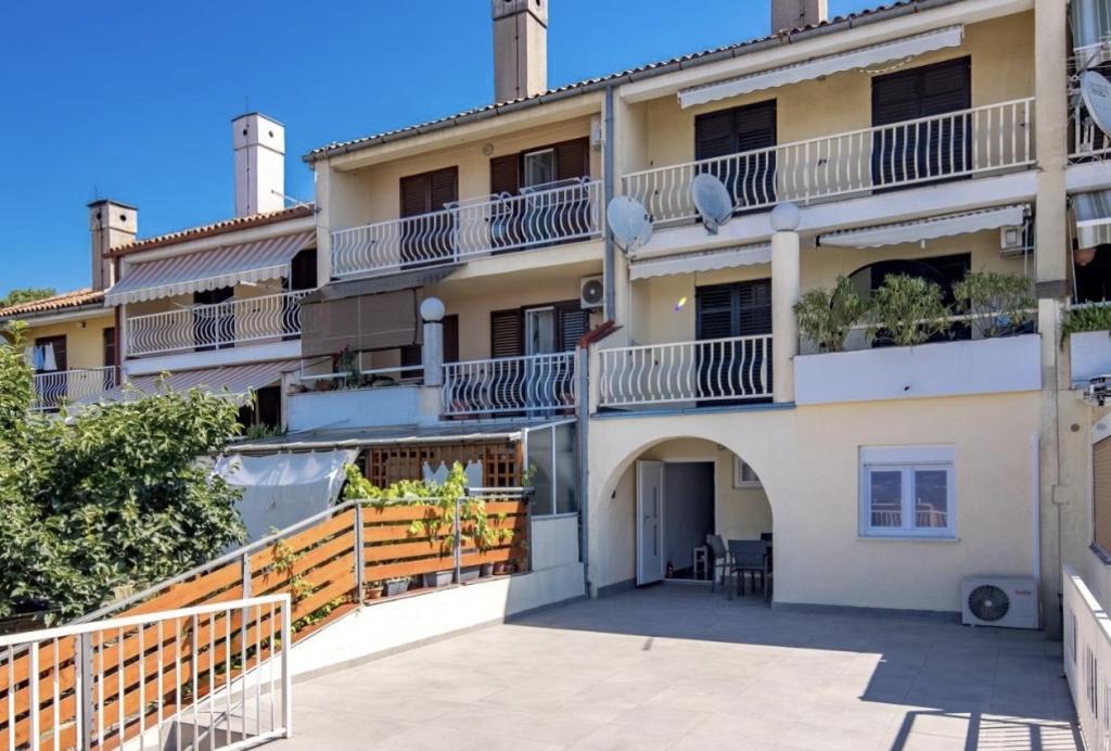 Apartman Viki – fotografija 3