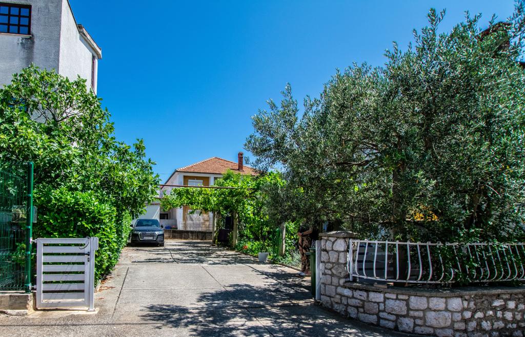 Apartmani Dalmatino – fotografija 3