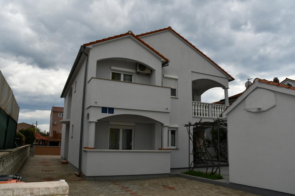 Apartmani Iva – fotografija 1