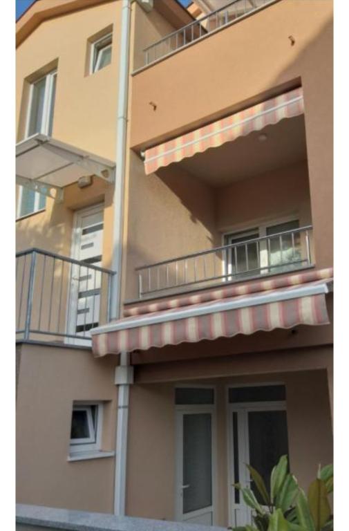 Apartmani Kolombo – fotografija 2