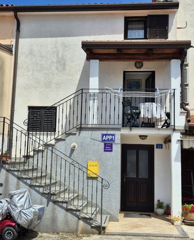 Apartman Roberto Sveti Ivan – fotografija 1