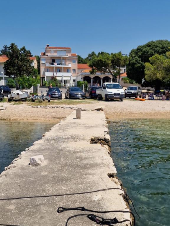 Apartman Dražen – fotografija 6