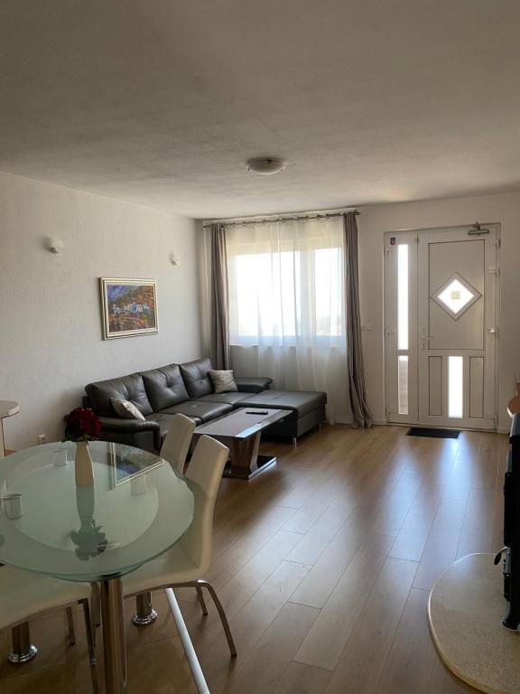 Apartman Lucy – fotografija 4