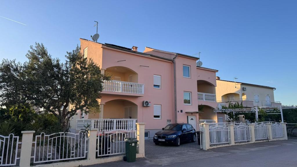 Apartmani Bruno – fotografija 2