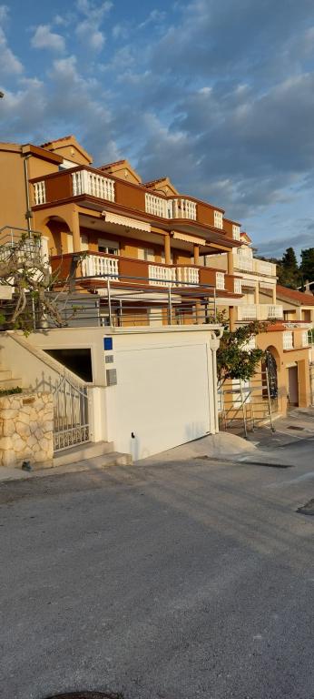 Apartmani Mustač – fotografija 3