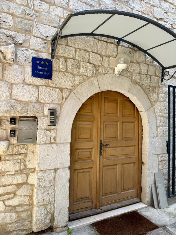 Apartman Kala – fotografija 1