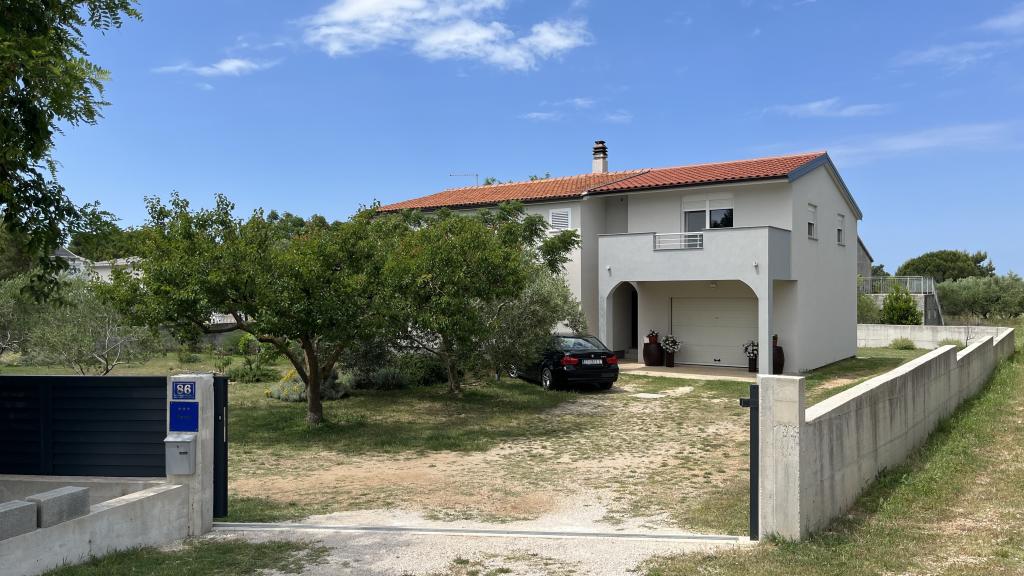 Apartmani Amaris – fotografija 1