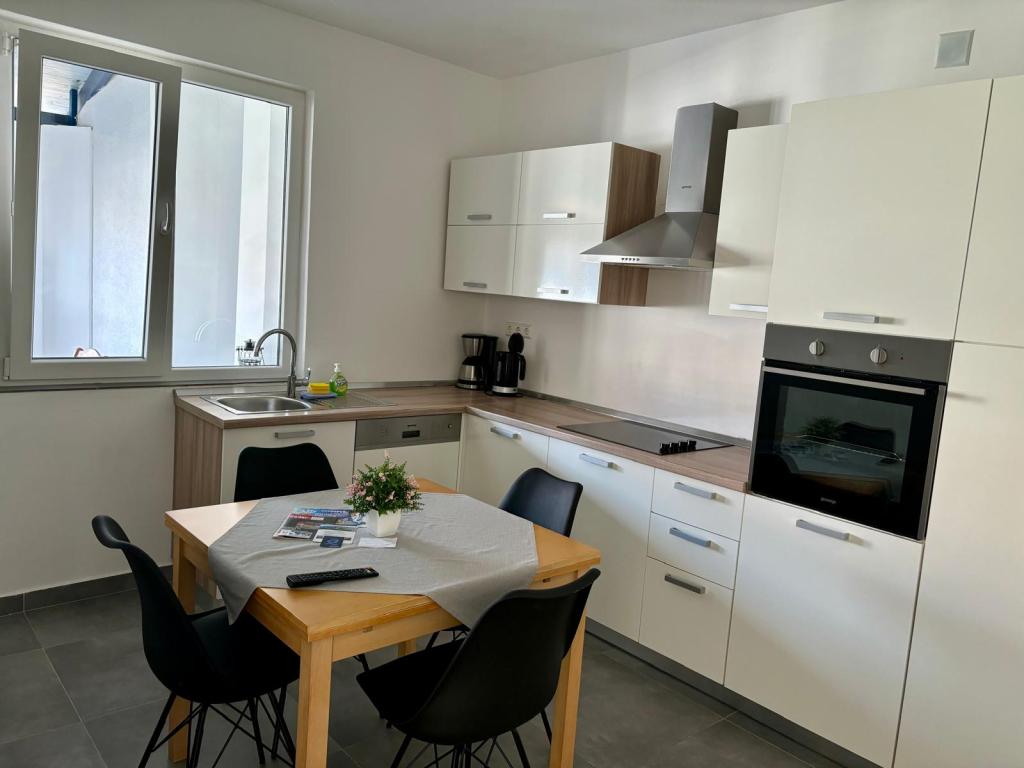 Apartmani Mare – fotografija 4
