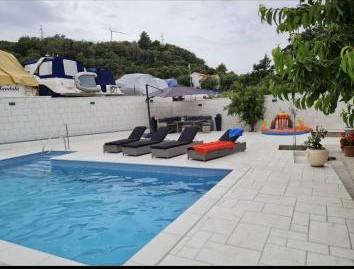 Apartmani Nada – fotografija 1
