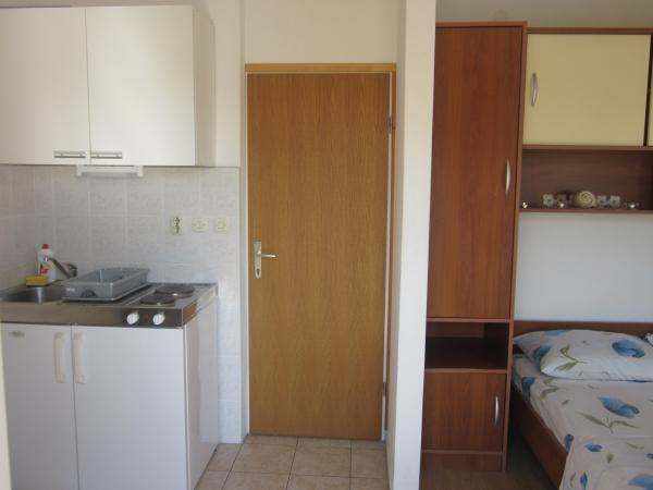 Apartmani Krešić – fotografija 6