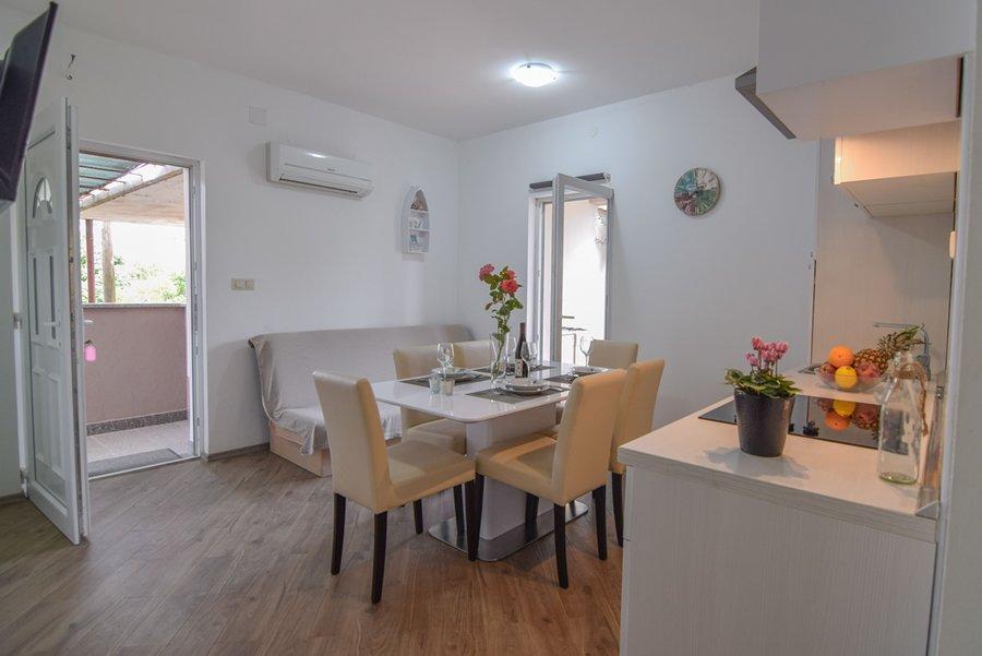 Apartmani Marin – fotografija 3