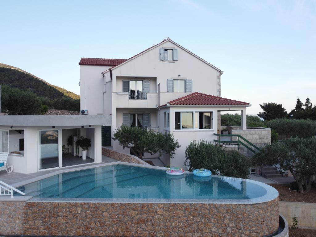 Apartmani Villa Franka – fotografija 2
