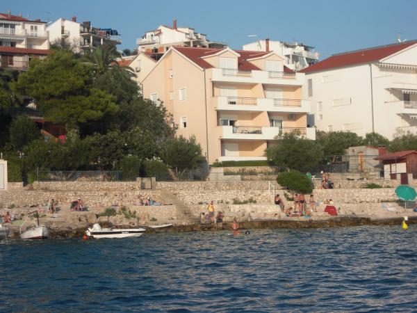 Apartmani Dominika – fotografija 3