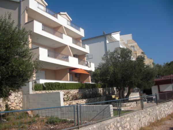 Apartmani Dominika – fotografija 4