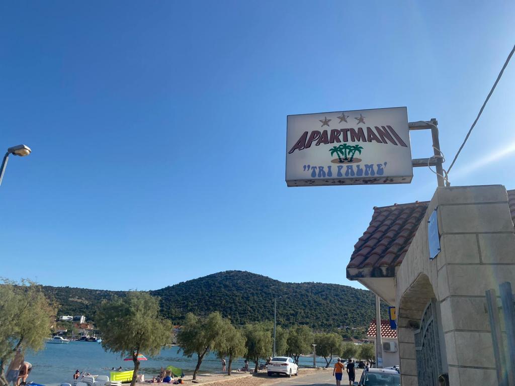 Apartmani Tri Palme – fotografija 4
