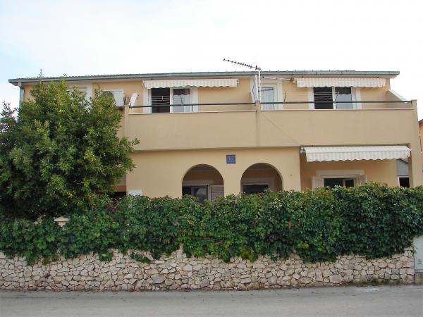 Apartmani Vila Karlo – fotografija 4