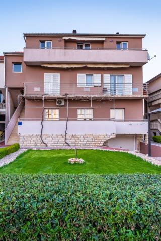 Apartmani Adrian – fotografija 2