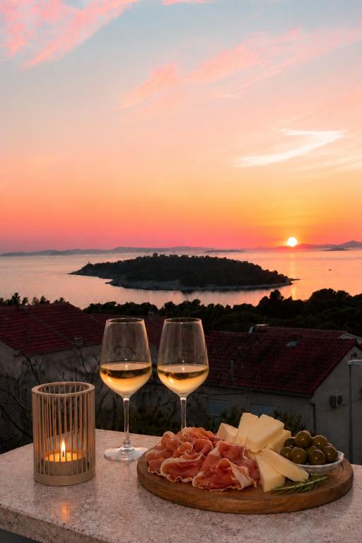 Apartmani Tonći i Iris – fotografija 2