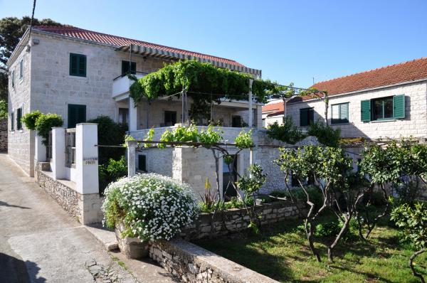 Apartmani Pinta – fotografija 1