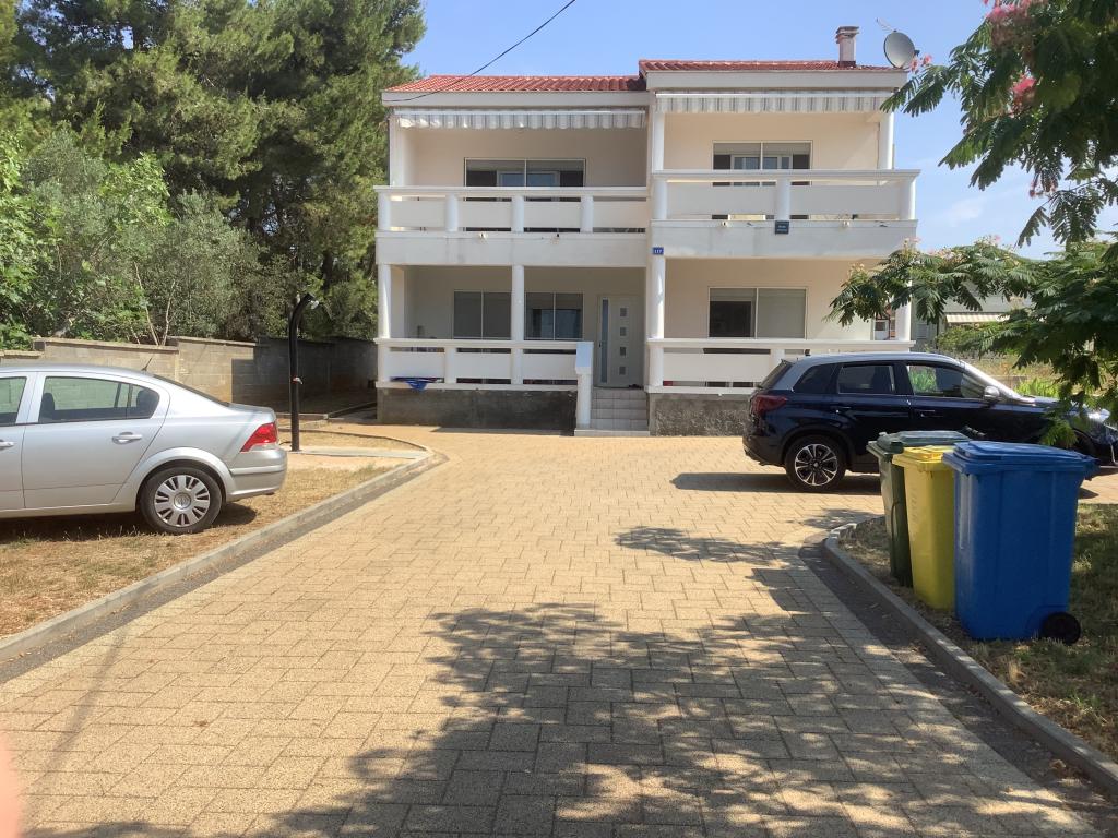 Apartmani Mare – fotografija 3