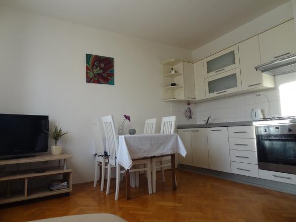 Apartmani Sarah – fotografija 5