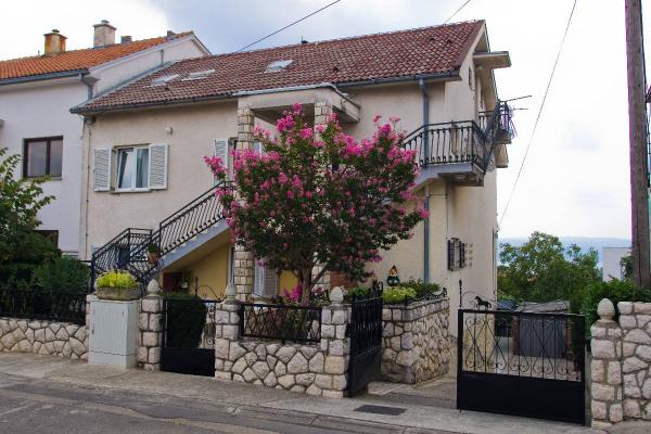 Apartmani Đeke – fotografija 1