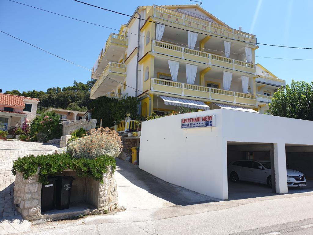 Apartmani Meri – fotografija 1
