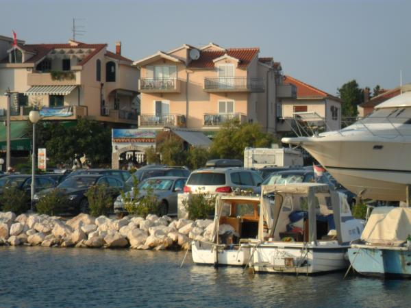 Apartmani Kraljević – fotografija 3