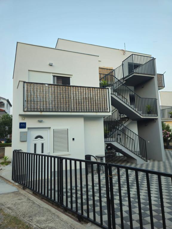 Apartmani Mima – fotografija 3