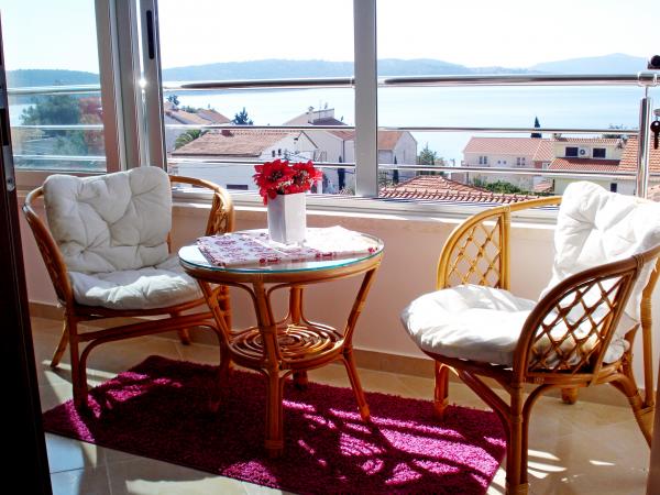 Apartmani Linda – fotografija 1
