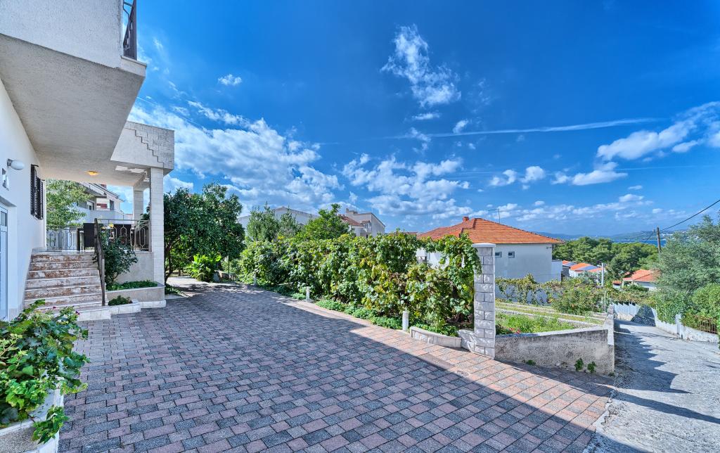 Apartmani Marina – fotografija 3