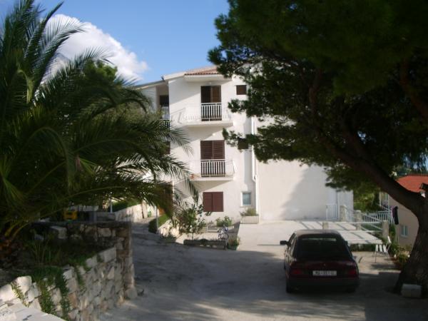 Apartmani Šarić – fotografija 2