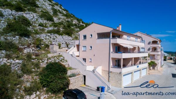 Apartmani Lea – fotografija 3